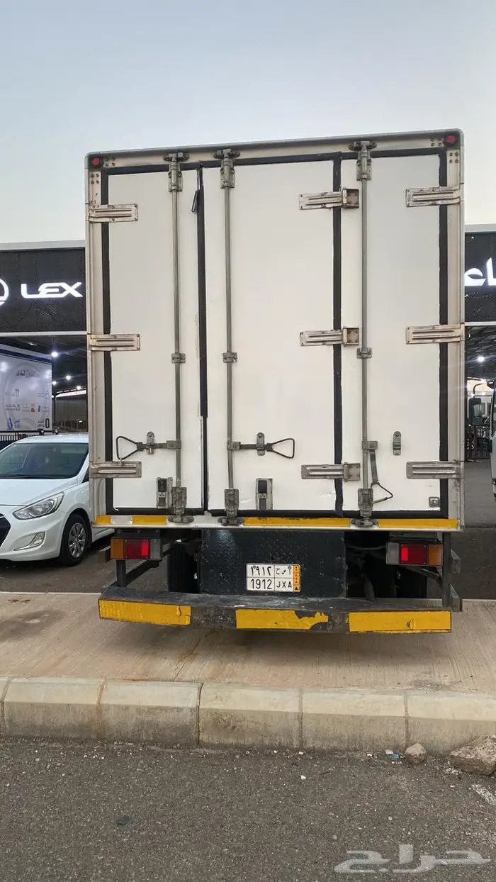 للبيع دينا موديل 2012 5