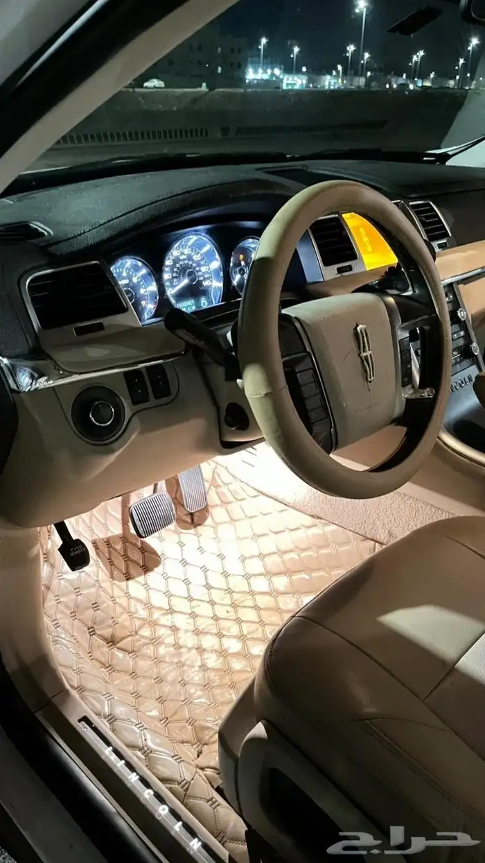 السلام عليكم ورحمة الله وبركاته   للبيع لينكولنmks 2010 ا 0