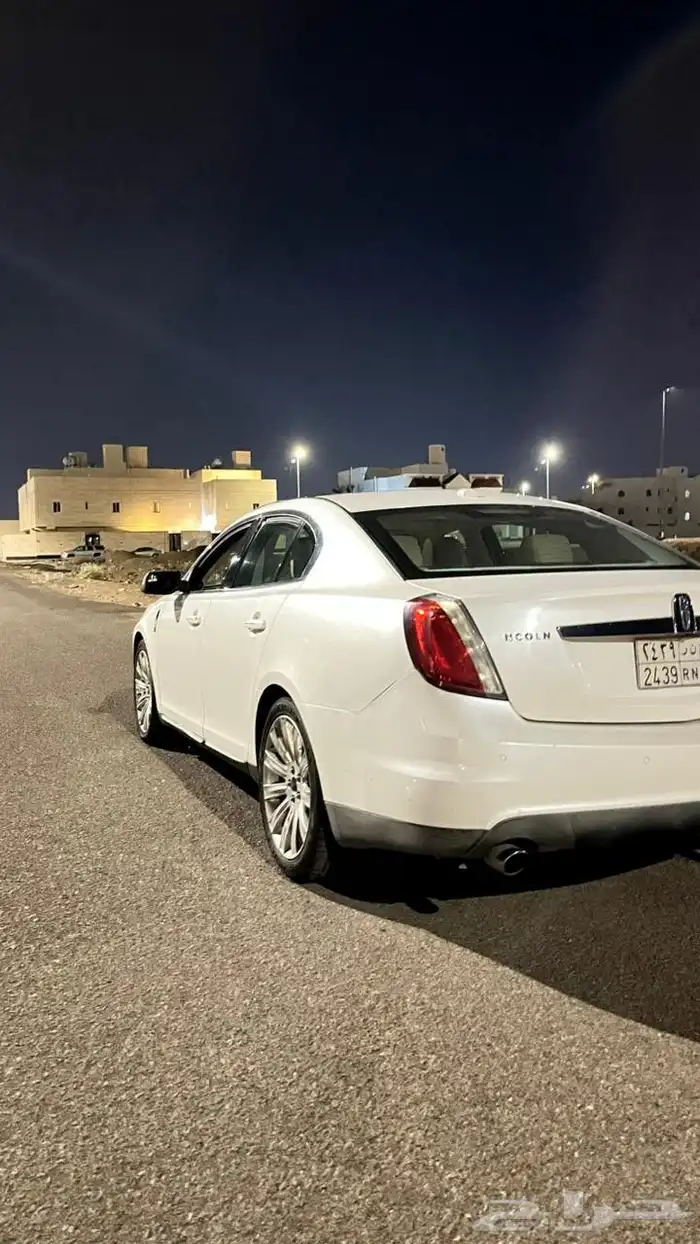 السلام عليكم ورحمة الله وبركاته   للبيع لينكولنmks 2010 ا 1