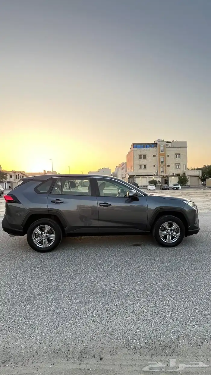 تويوتا راف فور 4