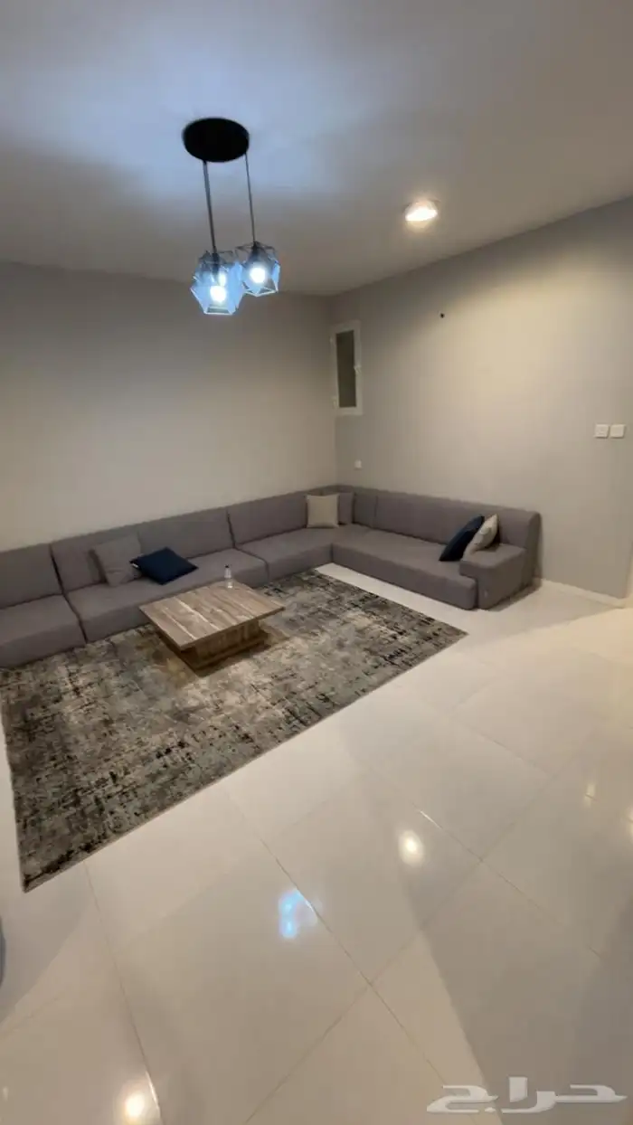 شقة مؤثثة بالكامل بالقرب من جامعة الملك خالد للبنات بالقريقر 5