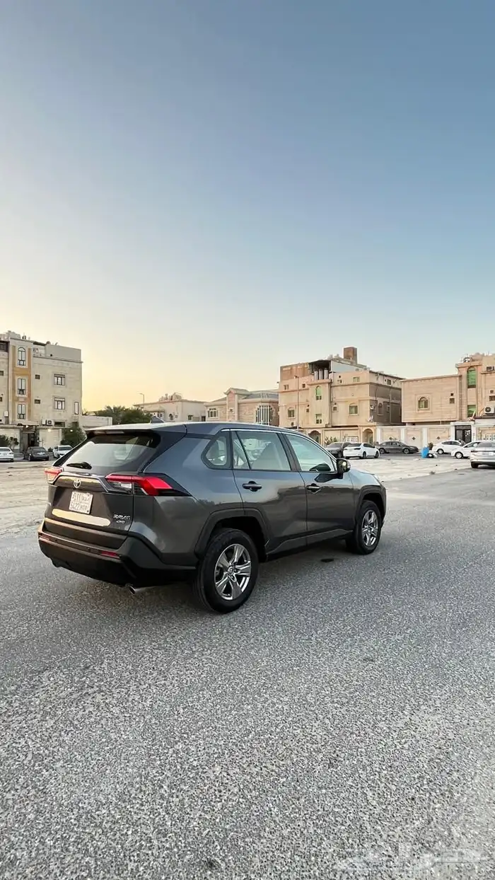تويوتا راف فور 5