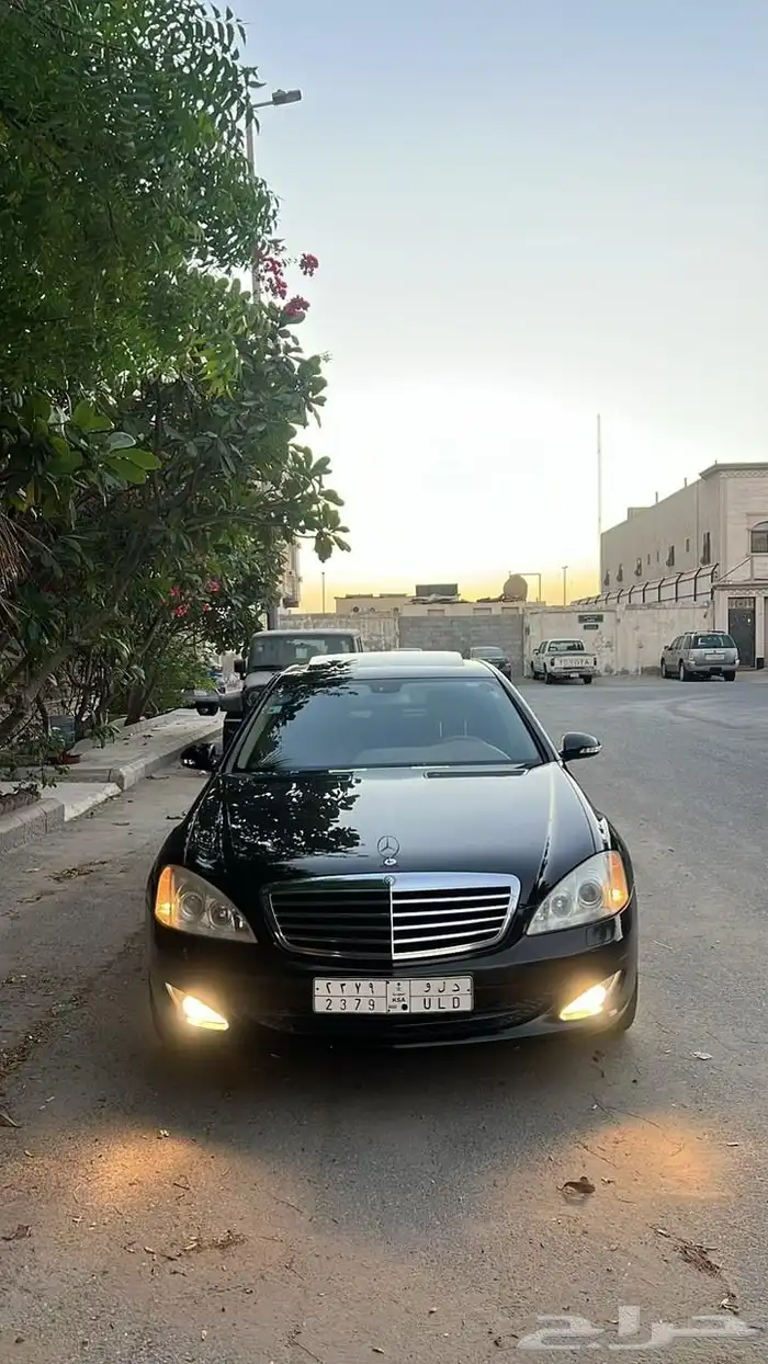 للبيع مرسيدس موديل 2006 جفالي مخزن 1