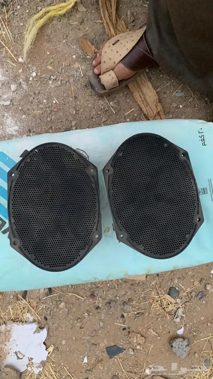 قطع فورد فكتوريا 18