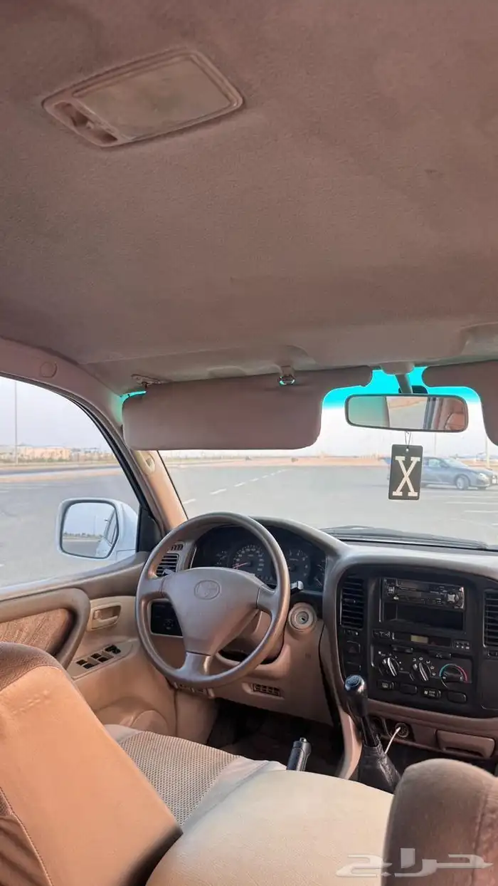 لاندكروزر 2001 GXR 7