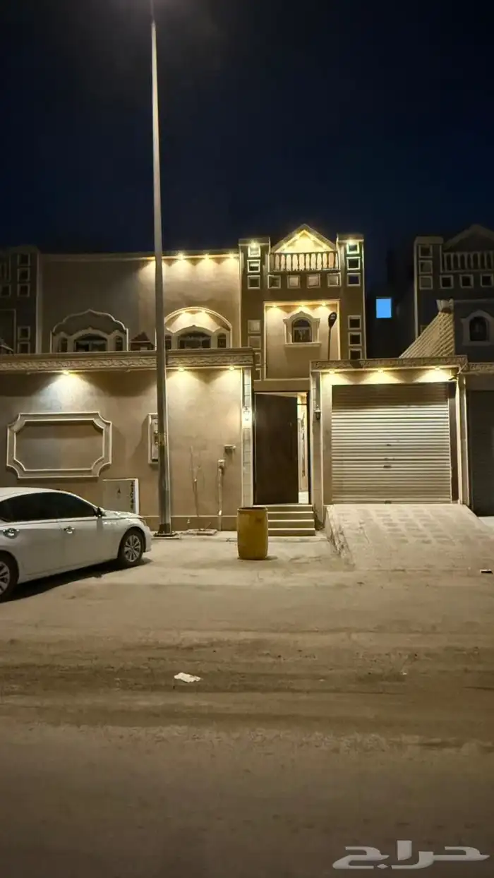 فله الايجار شهري 0