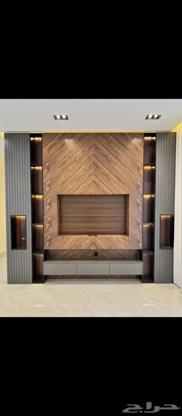 ديكورات شاشه مع بديل شيبورد ورفوف تفصيل غرف نوم 0