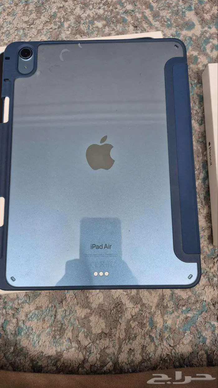 أيباد آير 2022 (الجيل الخامس) ازرق-شبة جديد 256جيجا قلم ابل 9