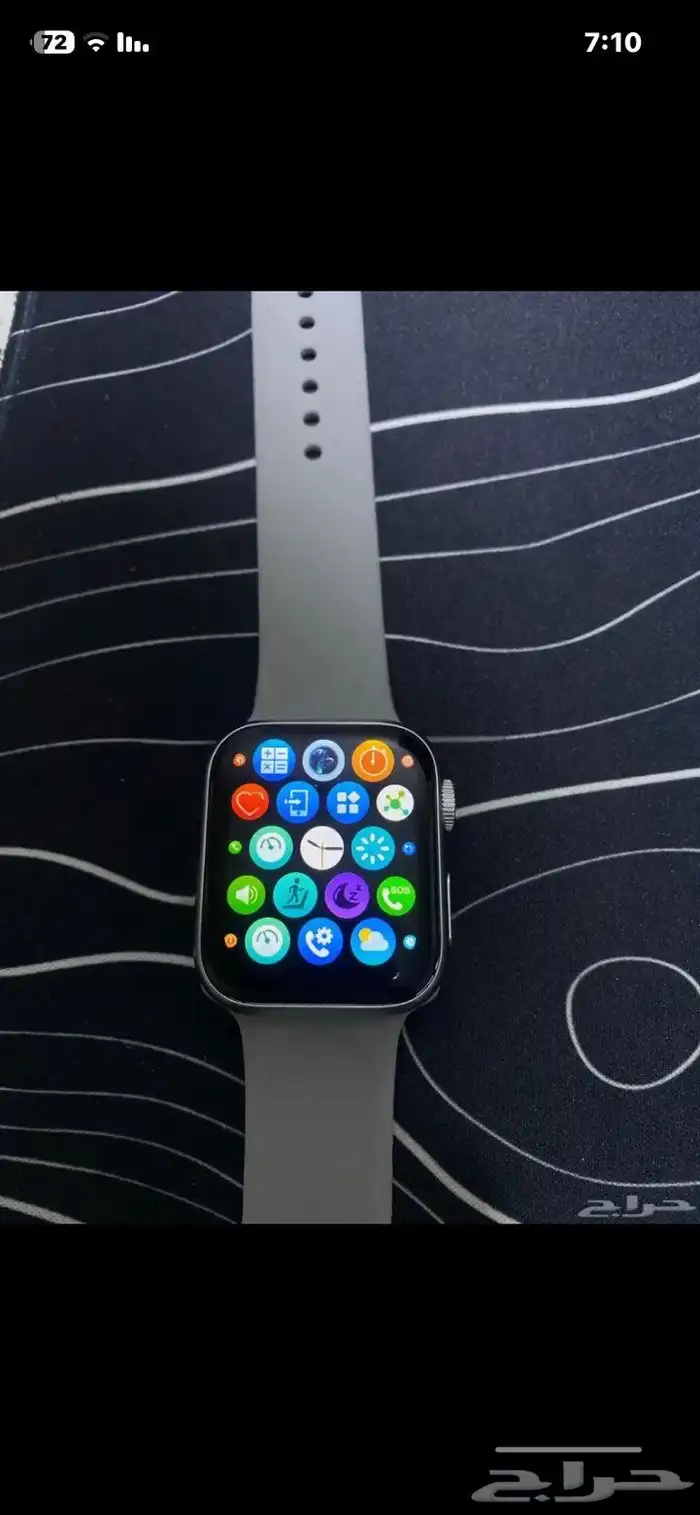 ساعة شبيهة ابل 3
