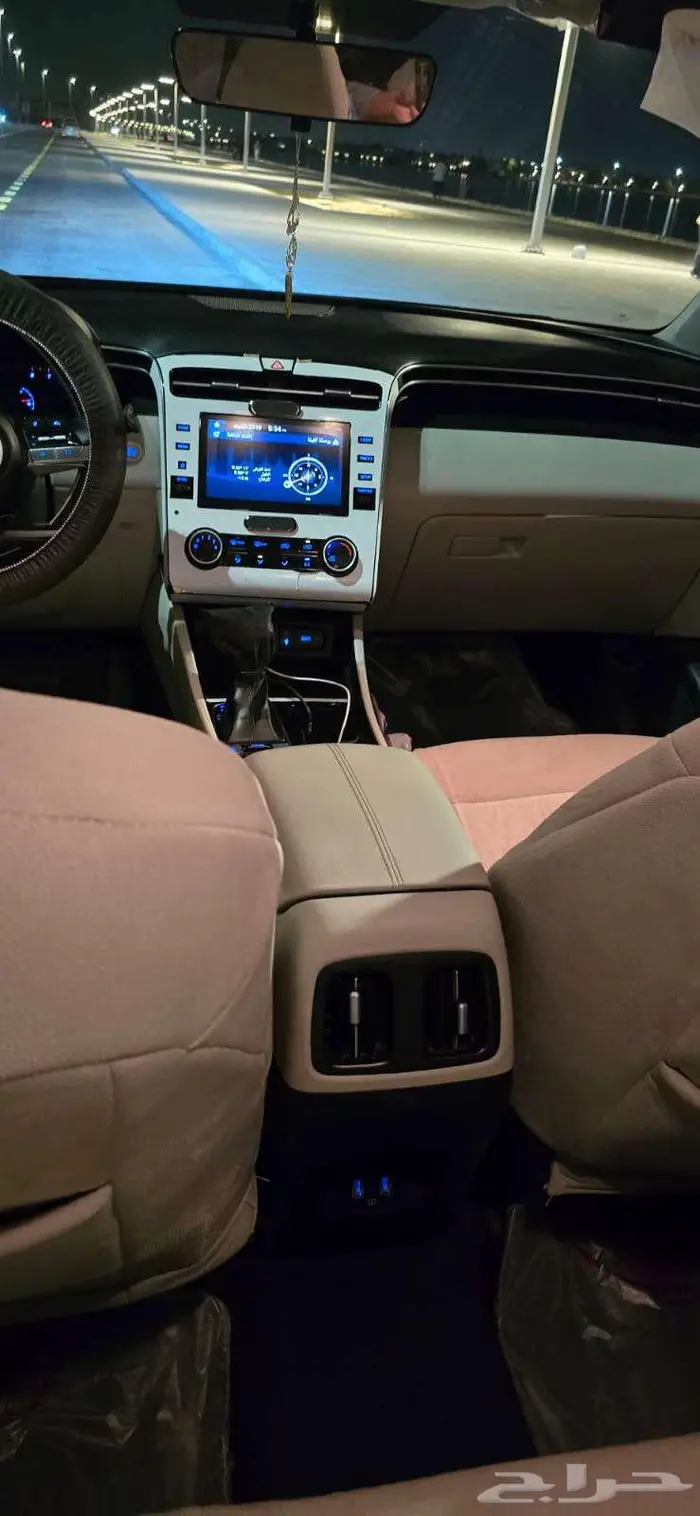 توسان 2022 دبل نظيف وعلى الشرط والفحص شبه وكالة 4