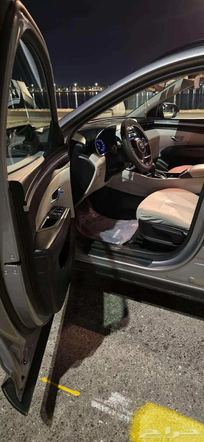 توسان 2022 دبل نظيف وعلى الشرط والفحص شبه وكالة 13