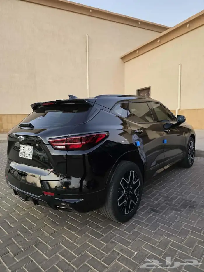 بليزر فل كامل ممشى 15 الف 0