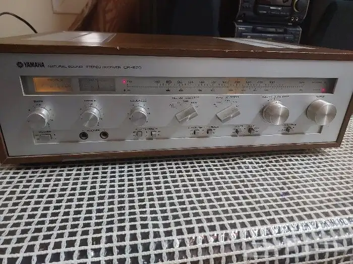 امبليفاير مع راديو ياماها تراثي قوي و فخم 0