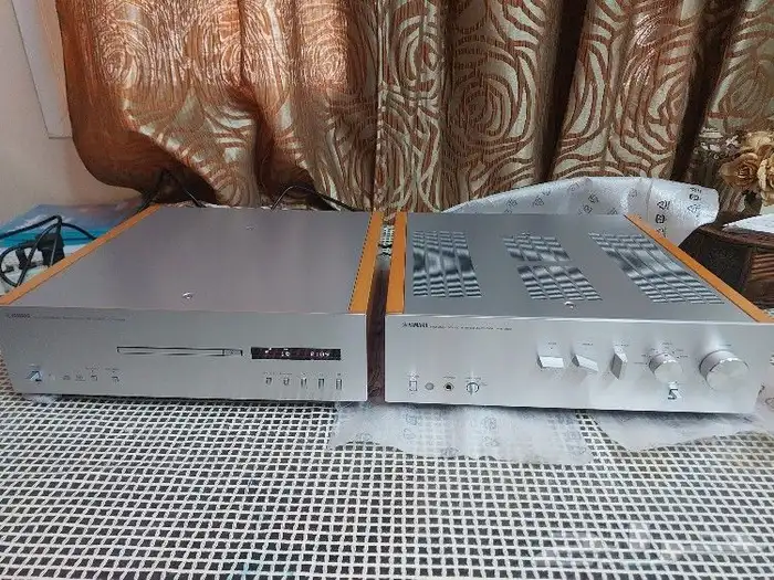 طقم امبليفاير مع مشغل أقراص ليزر ياماها 0