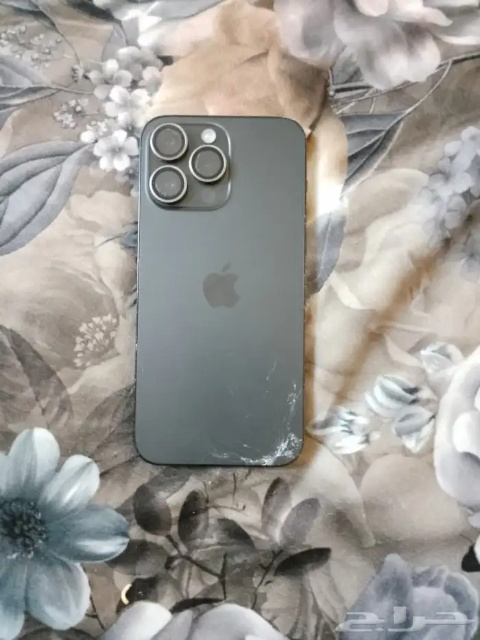 ايفون جديد له سنتين 0