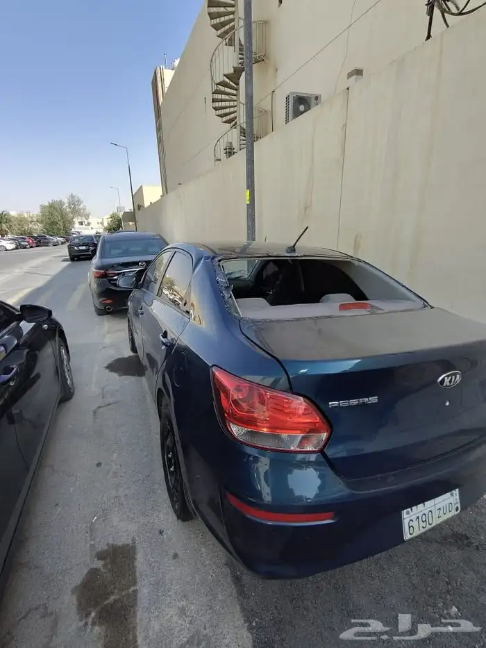 كيا مديل 2021 2