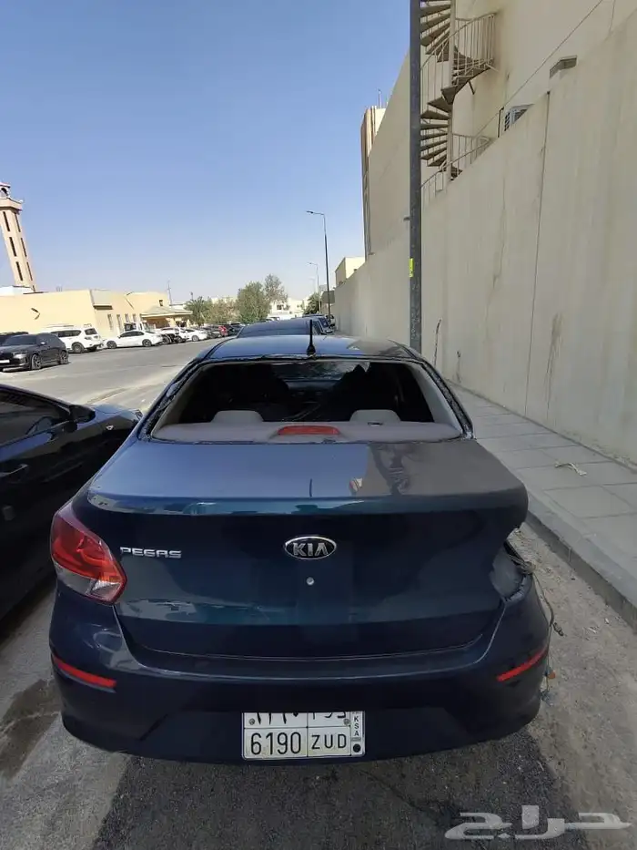 كيا مديل 2021 8