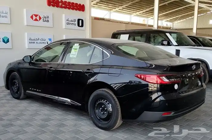 سيارة تويوتا كامرى 1