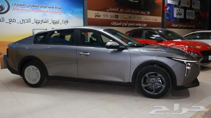 كيا k4 2026 استندر 3