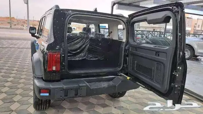 تانك 300 فل كامل 2025 بسعر مميز لدى سفنز 7