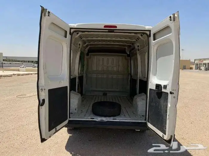 بيجو بوكسر - 2021 6