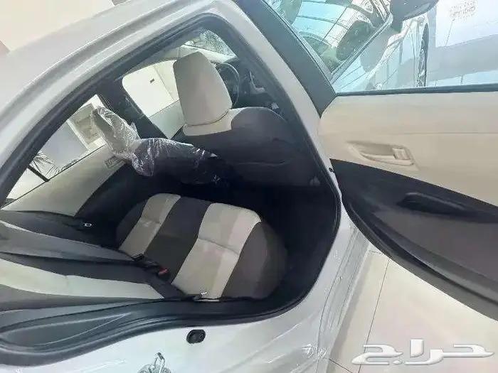 تويوتا كورولا 1.5 مطور جنوط سعودى 2025 ابيض 5