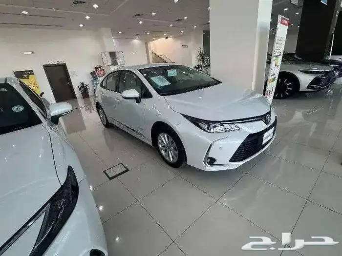 تويوتا كورولا 1.5 مطور جنوط سعودى 2025 ابيض 4