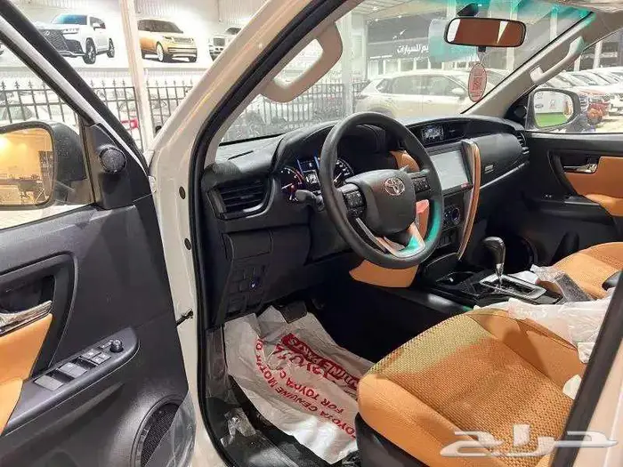 تويوتا فورشنر GX 2 ديزل 2400 دبل 2025 بنزين دبل - بدون دبل 11