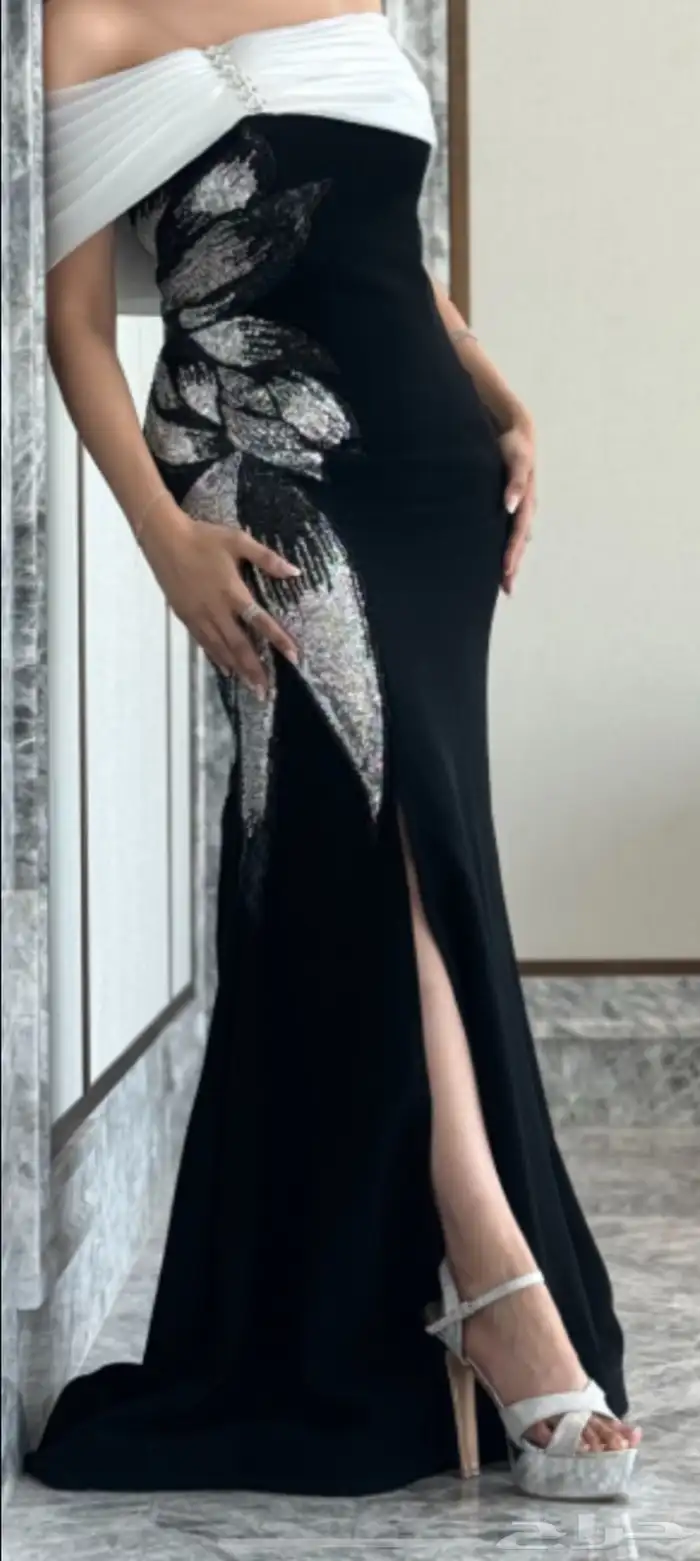 فساتين شبه جديدة الخوات العروس استخدام ثلاث ساعات 13