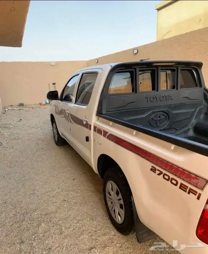 هايلكس غمارتين مديل 2013 وكاله للبيع 11