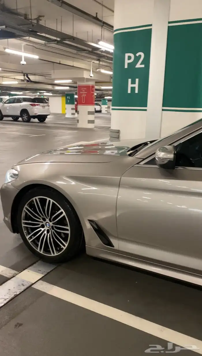بي ام دبليو 520i 2018 6