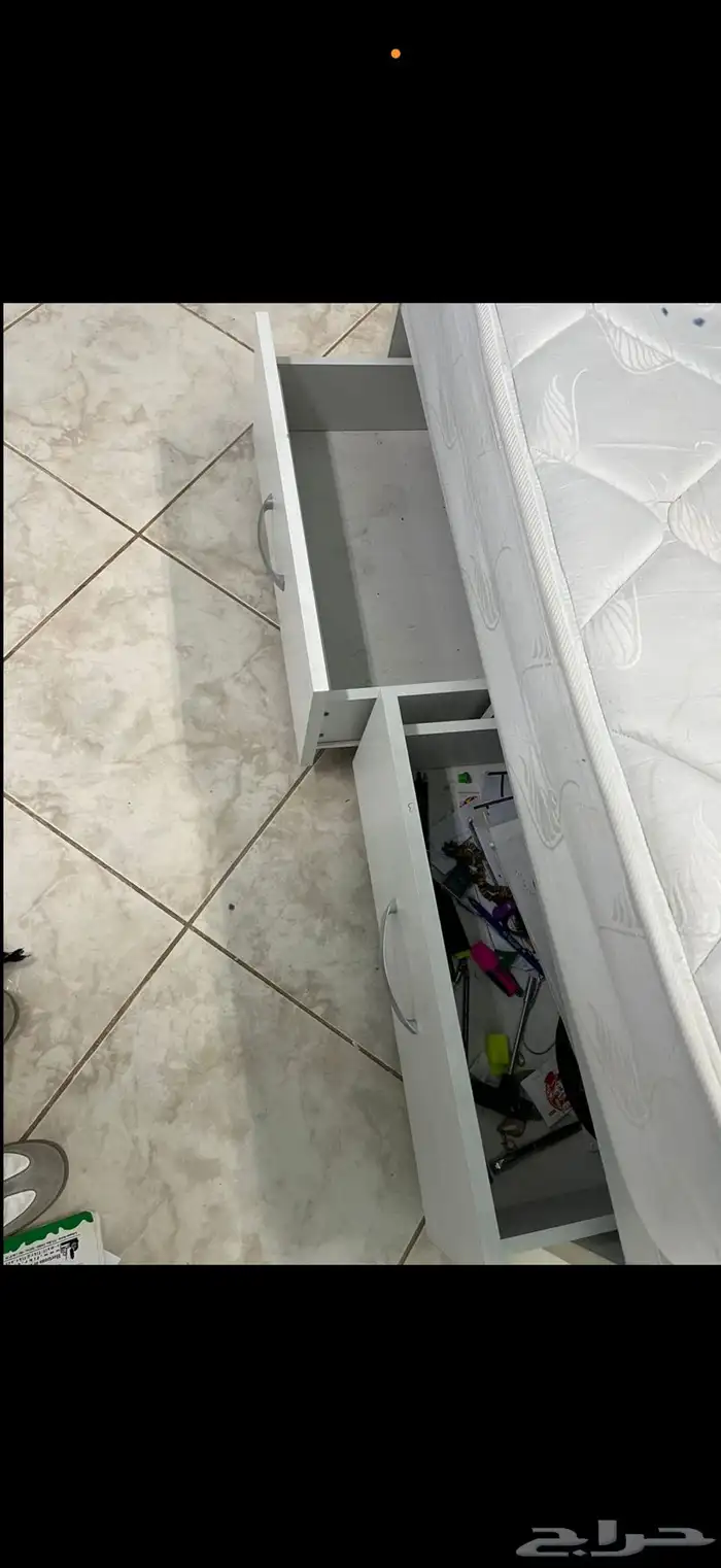 ثلاجه بوتجاز كنب سرير براده طاولات مكوة بخار 11