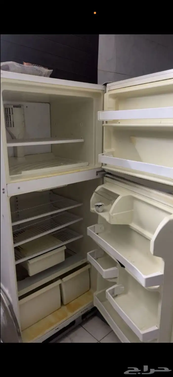 ثلاجه بوتجاز كنب سرير براده طاولات مكوة بخار 0