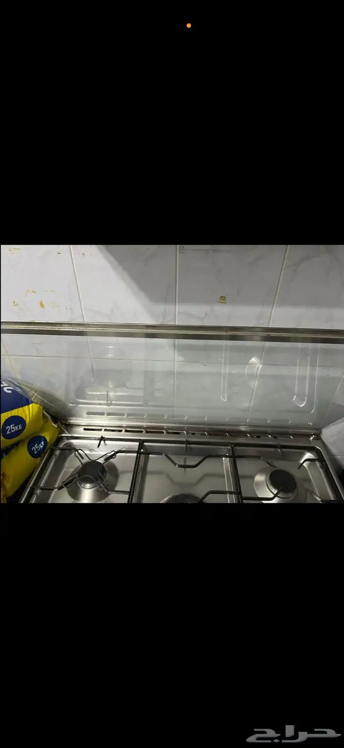 ثلاجه بوتجاز كنب سرير براده طاولات مكوة بخار 8