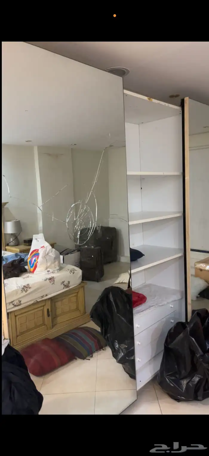 ثلاجه بوتجاز كنب سرير براده طاولات مكوة بخار 24