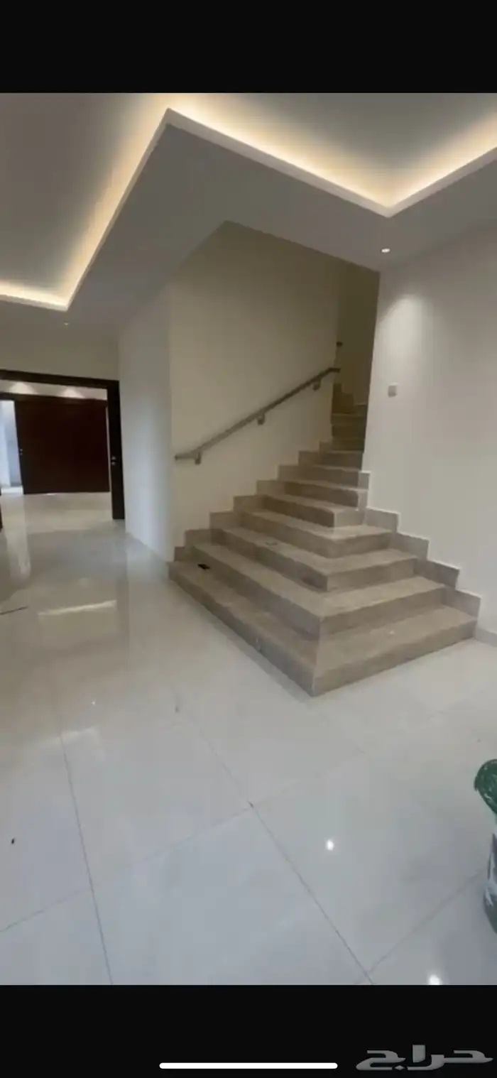فلة للايجار أكبر نموذج بالمشرقية شرفة D 5