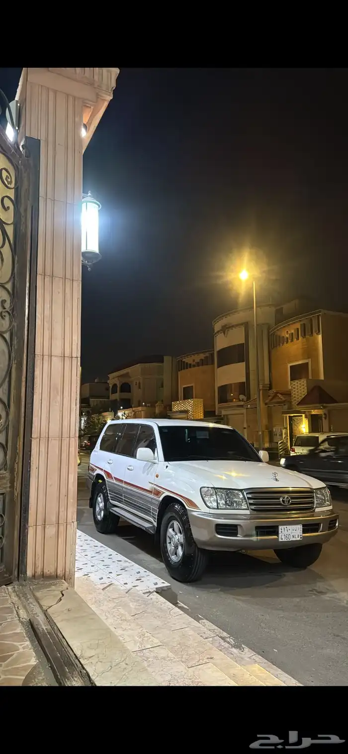 لاندكروزر صالون 2004 2