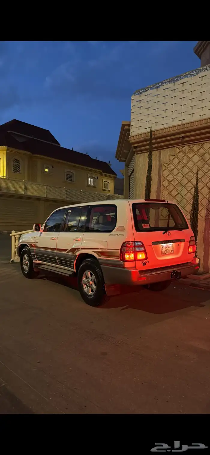 لاندكروزر صالون 2004 8