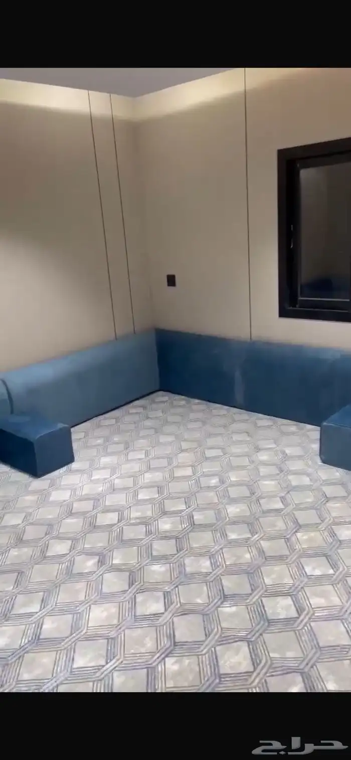 كرفان ملكي شرايح 2025 الطول 17 متر في 4 متر 4