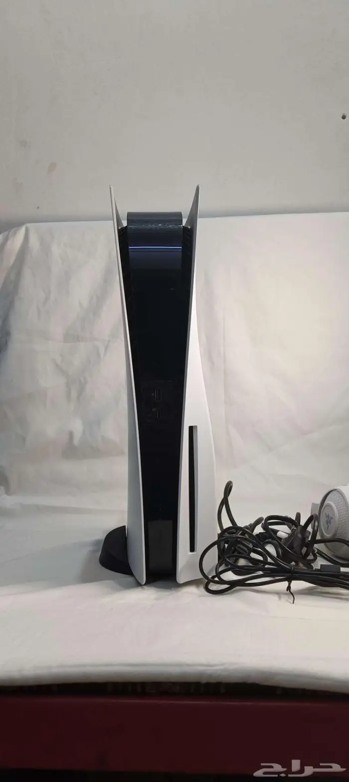 بلايستيشن 5 سي دي 1