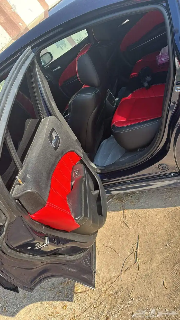 دودج تشارجر 2016 RT فل هاوس V8 4