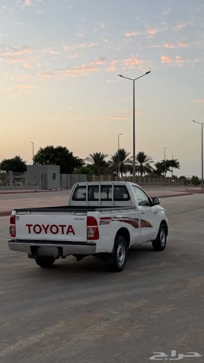 للبيع هايلوكس 2012 GL 3