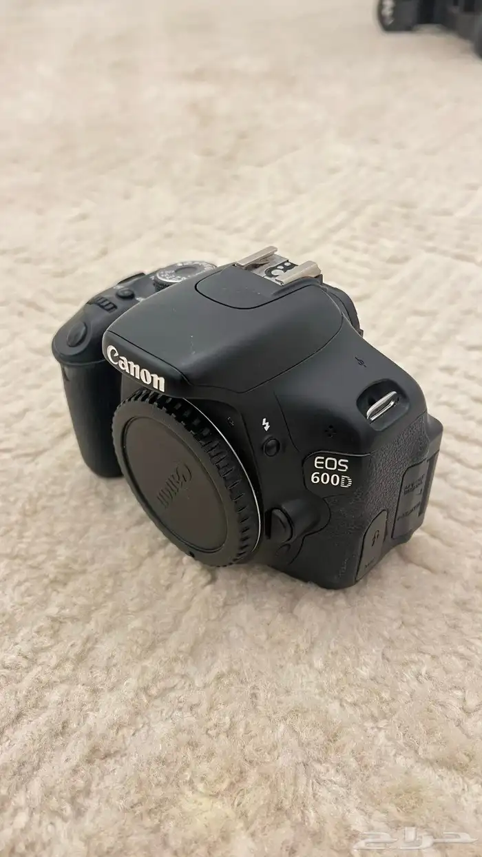 للبيع كاميرا Canon600D 1