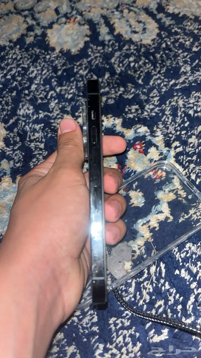 iPhone 14 Pro لون أسود 3