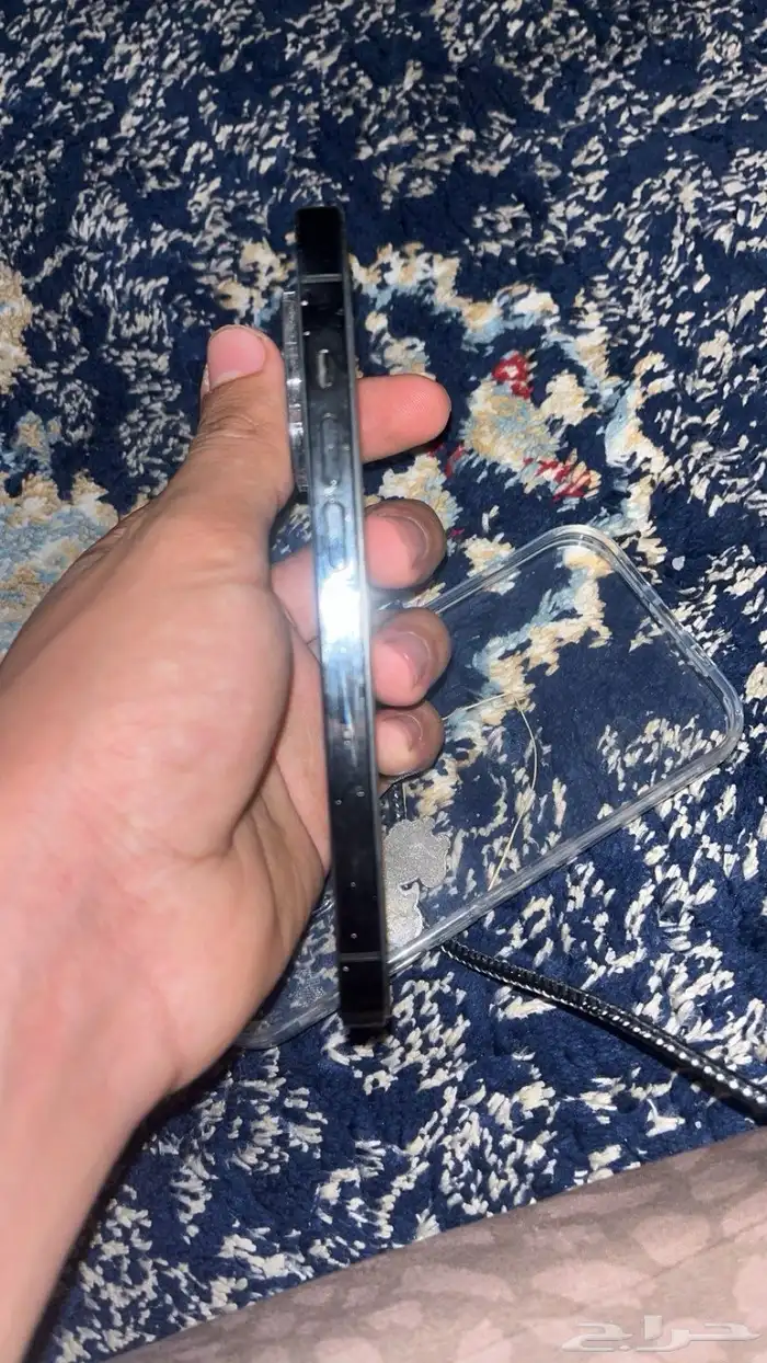 iPhone 14 Pro لون أسود 2