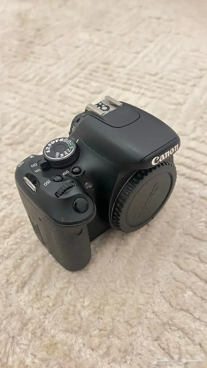 للبيع كاميرا Canon600D 2