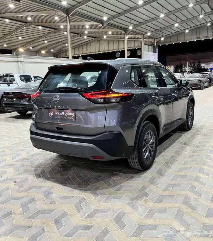عرض خاص نيسان اكس تريل استاندر 7 مقاعد دبل موديل 2026 4