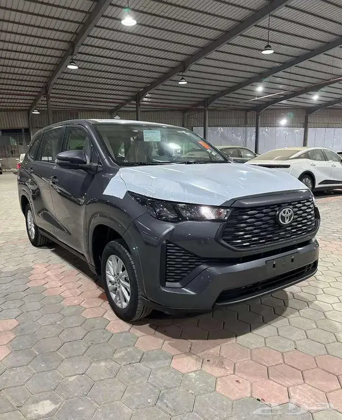 تويوتا انوفا جميع الفئات 2025 سعودي 11