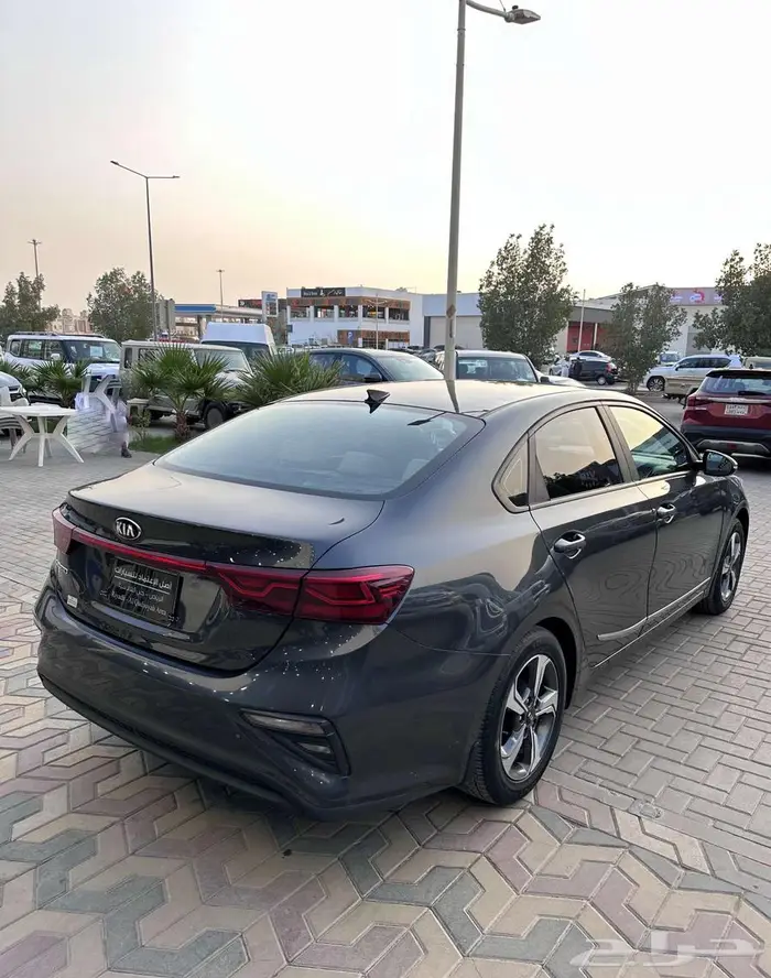 كيا سيراتو 2019 29