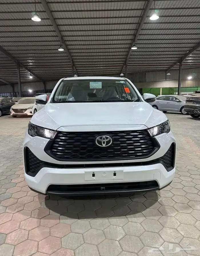 تويوتا انوفا جميع الفئات 2025 سعودي 3